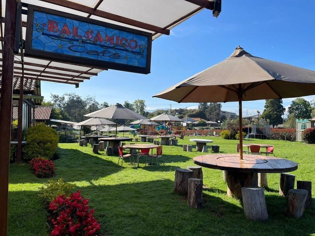 Restaurante Campestre Pet-Friendly en Bogotá: Visítanos en Familia